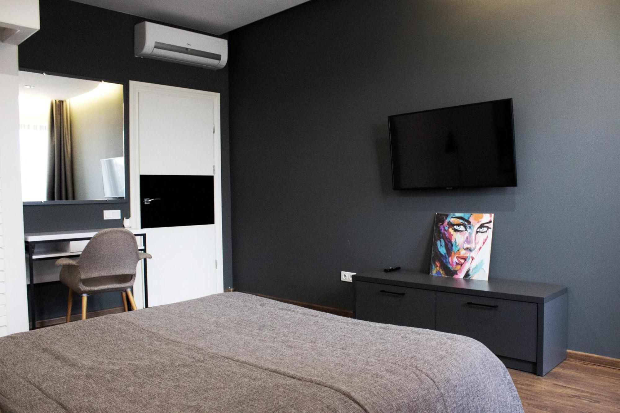 Amsterdam Apartment